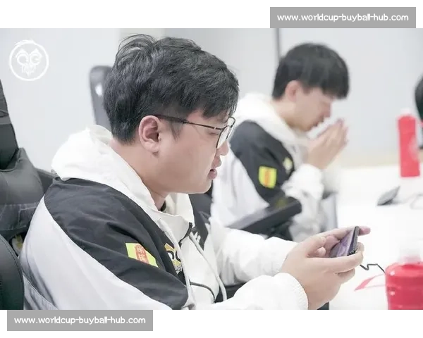 电竞圈的“老男孩”们,官方访谈讲述他们的坚守与热爱 电竞圈的“老男孩”们,官方访谈讲述他们的坚守与热爱